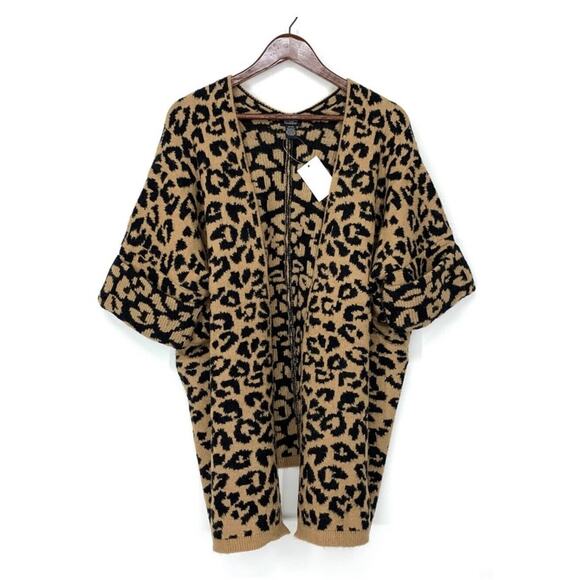 Roffe Accessories Leopard Print Knit Komono, One Size Brown Super Soft New - Picture 3 of 7